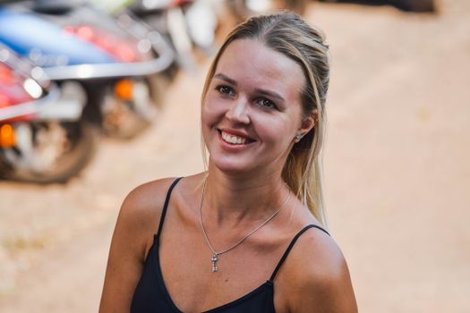 Belinda Meuldijk: loopbaan, optredens en actueel nieuws