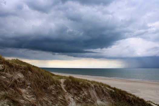 Het weer in de regio: kans op hagel en storingen